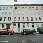 Zeus Design Apartments - Reumannplatz