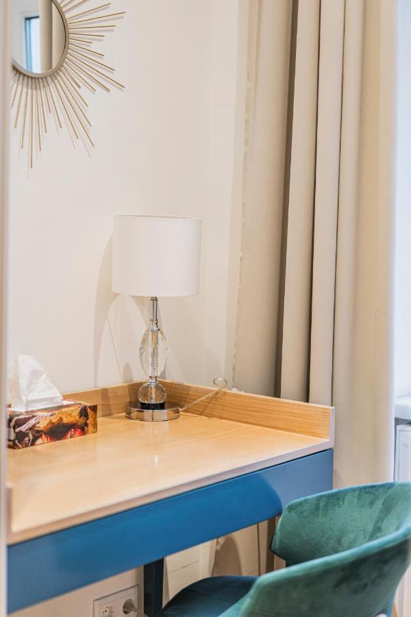 Zeus Design - Reumannplatz Apartment Vienna