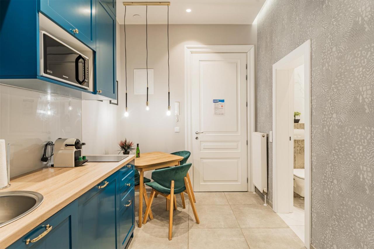 Zeus Design - Reumannplatz Apartment